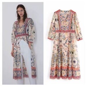 Zara Swiss Dot Duster Shirtdress in Floral Paisley Print - Size Small